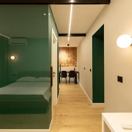 Apartment Pine Tirana
