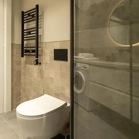 Apartment Pine Tirana